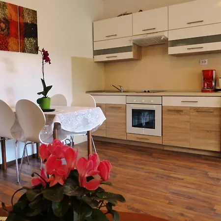 Casa Marcella De Luxe Apartment